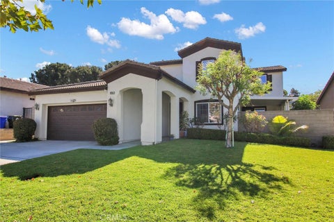 Photo of 6955 Garden Rose ST, Fontana, CA 92336 (MLS # IV26141681)
