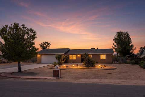 Photo of 58357 Delano Trail, Yucca Valley, CA 92284 (MLS # 219151903DA)