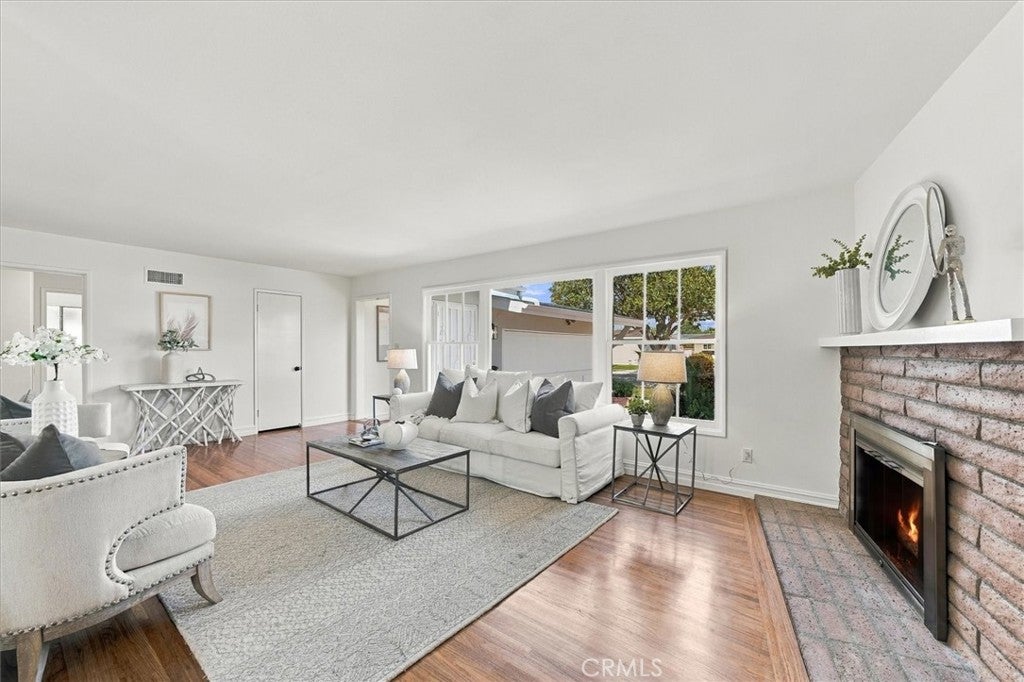 2622 W 180th Street