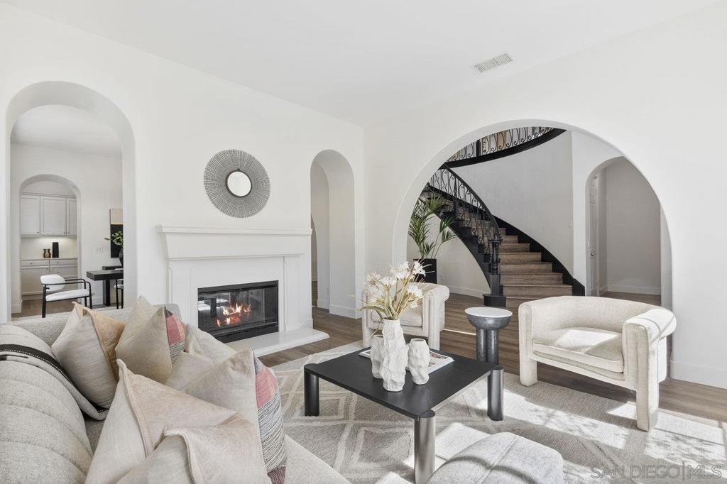 Carmel Valley - Residential