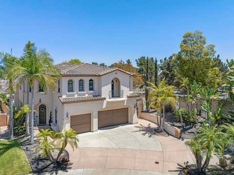 Photo of 13425 El Presidio Trail TRL, San Diego, CA 92130 (MLS # 260014900SD)