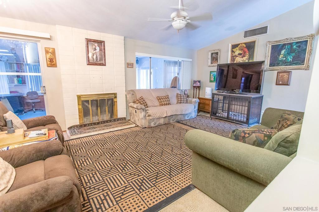 San Carlos - Residential