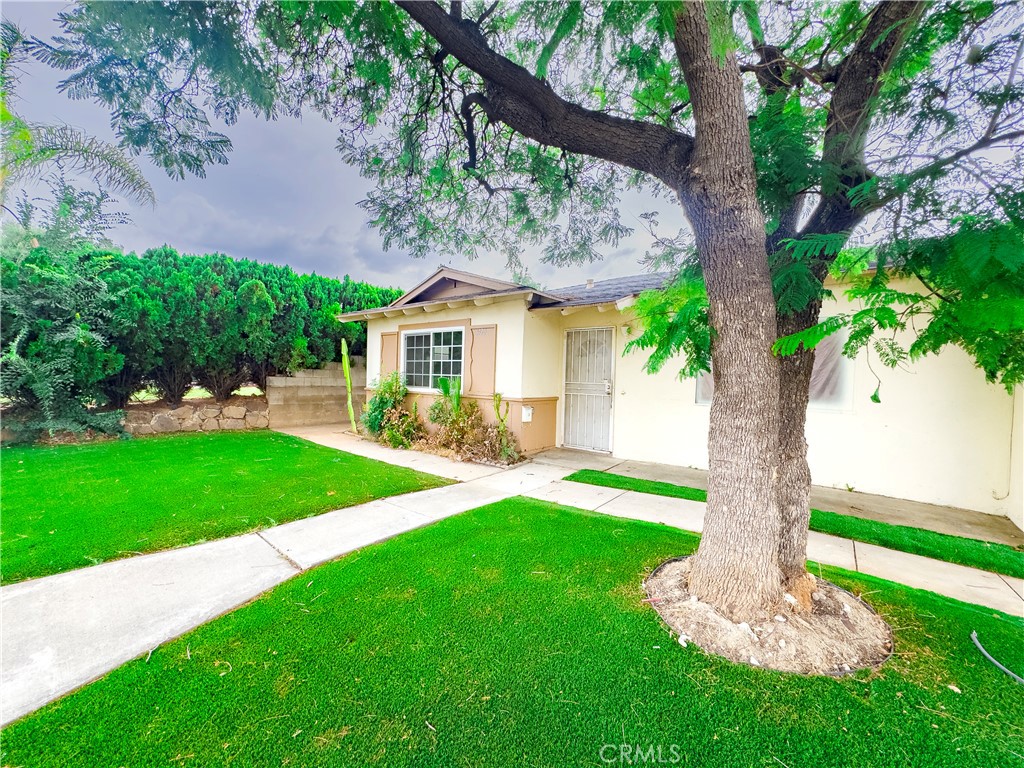 1420 Avenida Del Vista