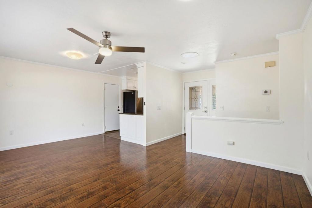 6924 Wisteria Street