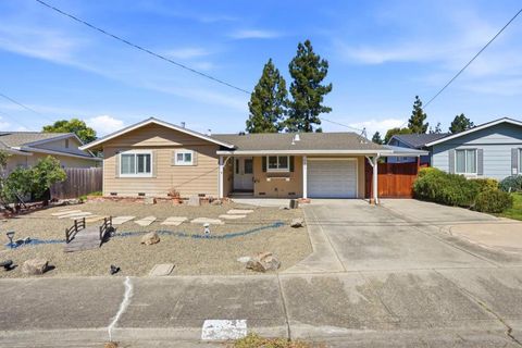 Photo of 6924 Wisteria Street, San Ramon, CA 94583 (MLS # ML82048636)
