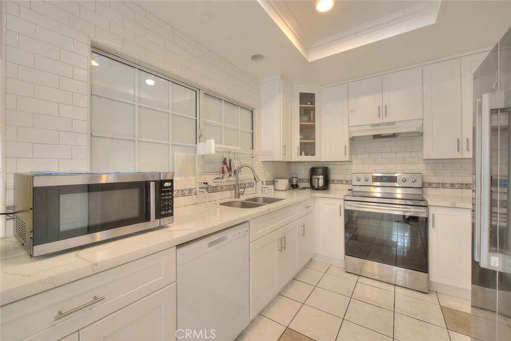 22676 Genova, Laguna Hills CA 92653 - Photo 7