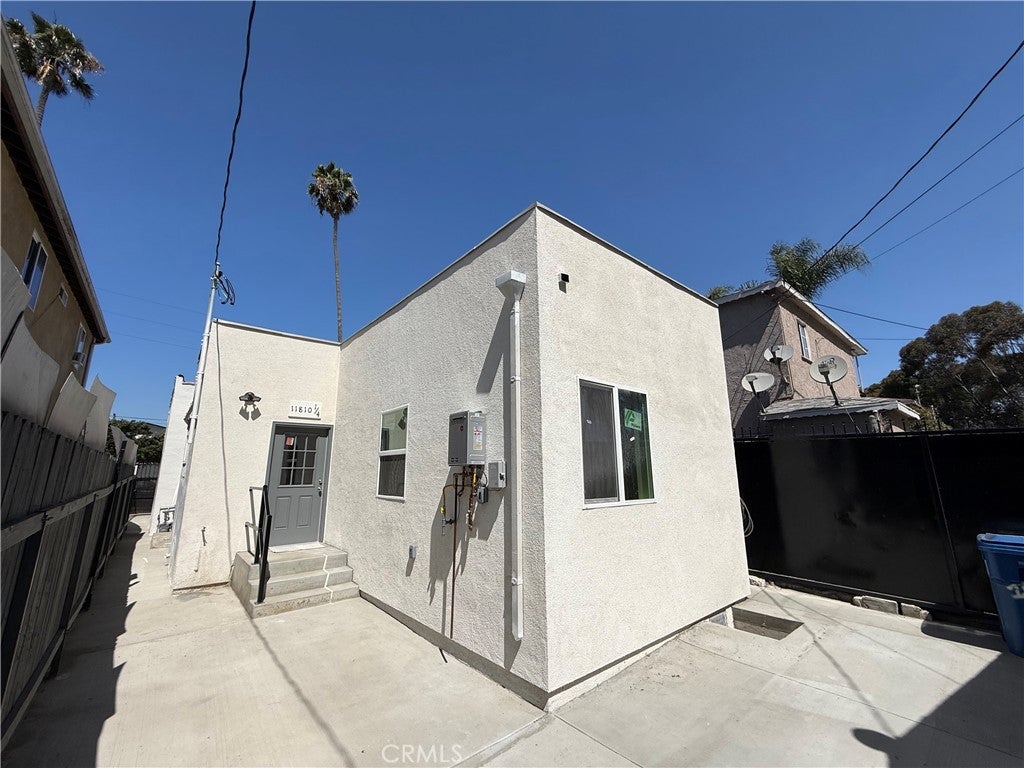 11810 S Figueroa ST S, Los Angeles CA 90061