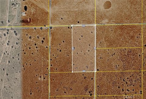 Photo of 0 Corner W Ave C/184th St W, Lancaster, CA 93536 (MLS # SR26035520)