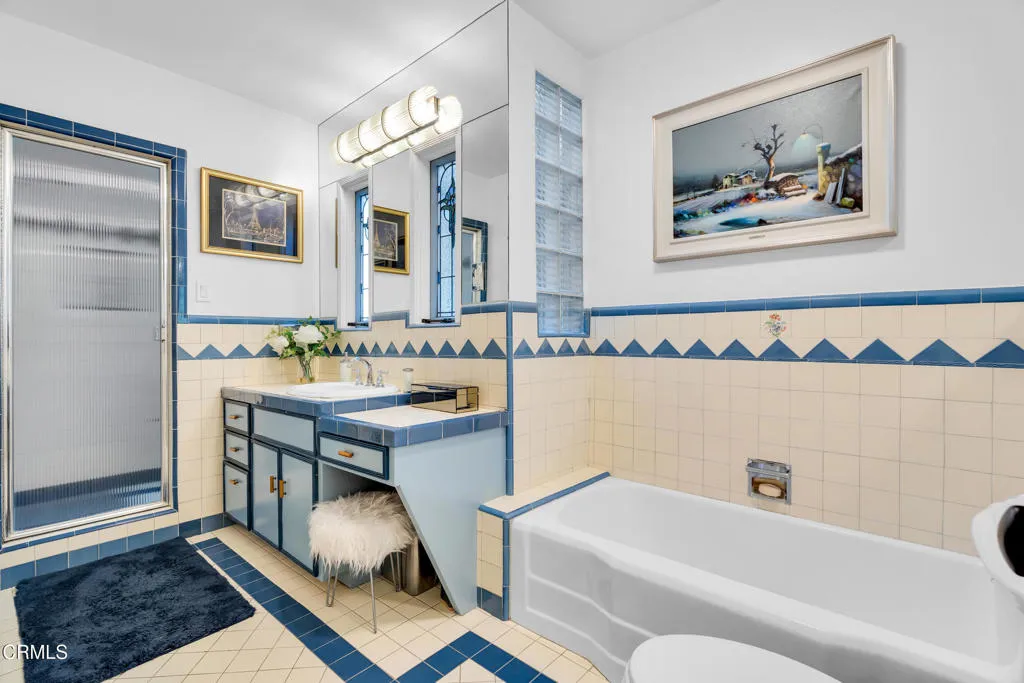 Sierra Madre, California 91024, United States, 4 Bedrooms Bedrooms, ,4 BathroomsBathrooms,Residential,Active,168955