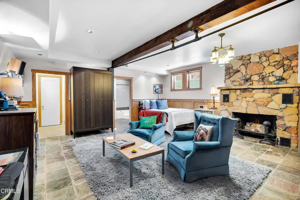 Sierra Madre, California 91024, United States, 4 Bedrooms Bedrooms, ,4 BathroomsBathrooms,Residential,Active,168955