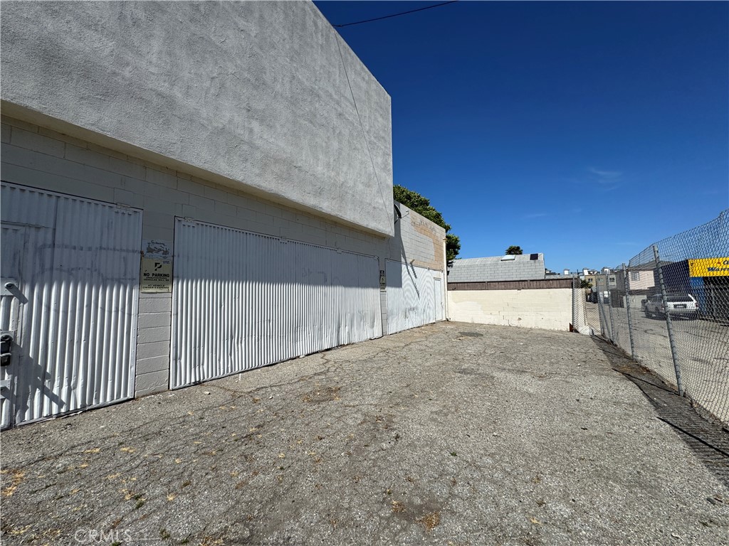 1812 S Pacific Avenue