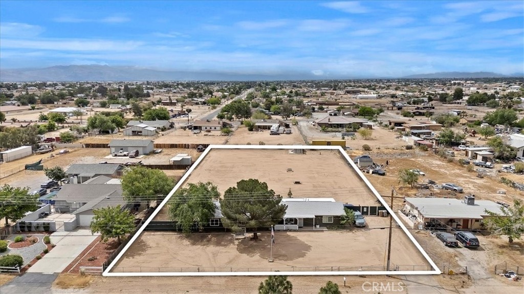 16219 Manzanita