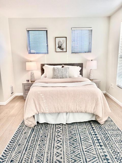 Photo of Emeryville, CA 94608 (MLS # ML82043522)