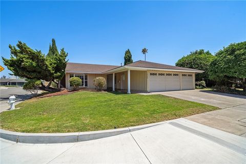 Photo of 16180 Sycamore Street, Fountain Valley, CA 92708 (MLS # OC26106431)