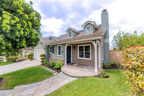 Photo of 26915 Alder Court, Valencia, CA 91381 (MLS # SR26101286)