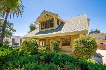 2382 Bonita Avenue La Verne CA 91750
