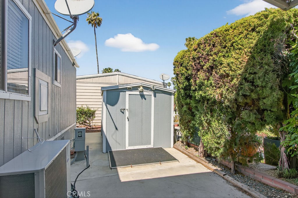 24921 Muirlands Boulevard 58