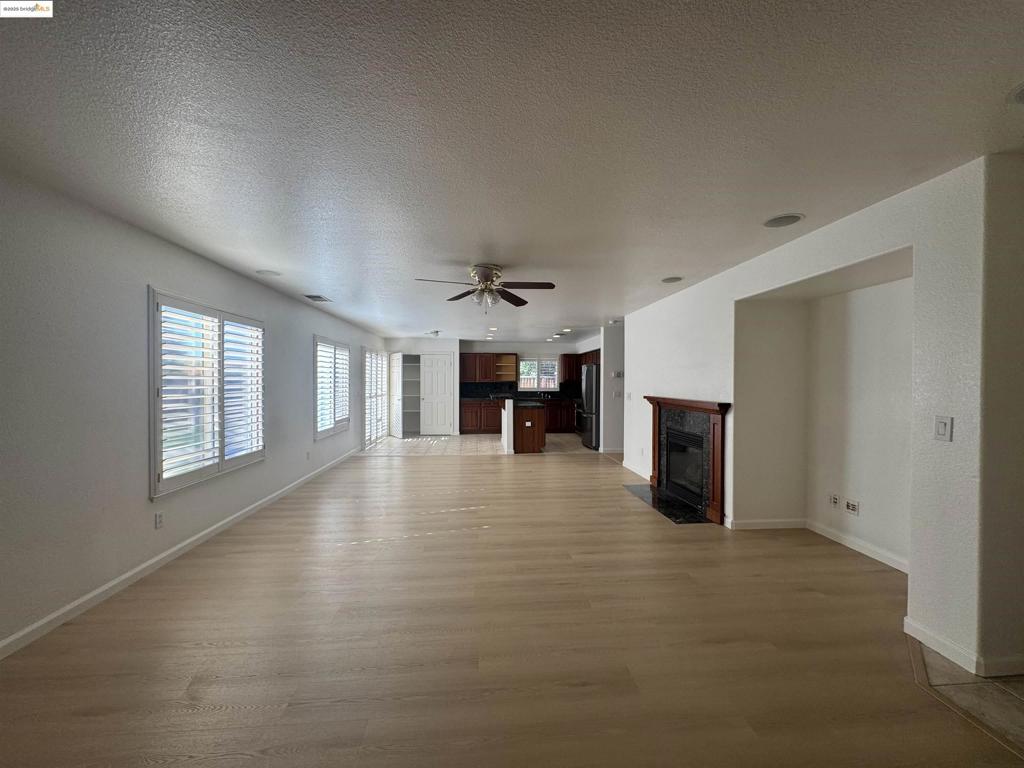 ANTIOCH - Residential Lease