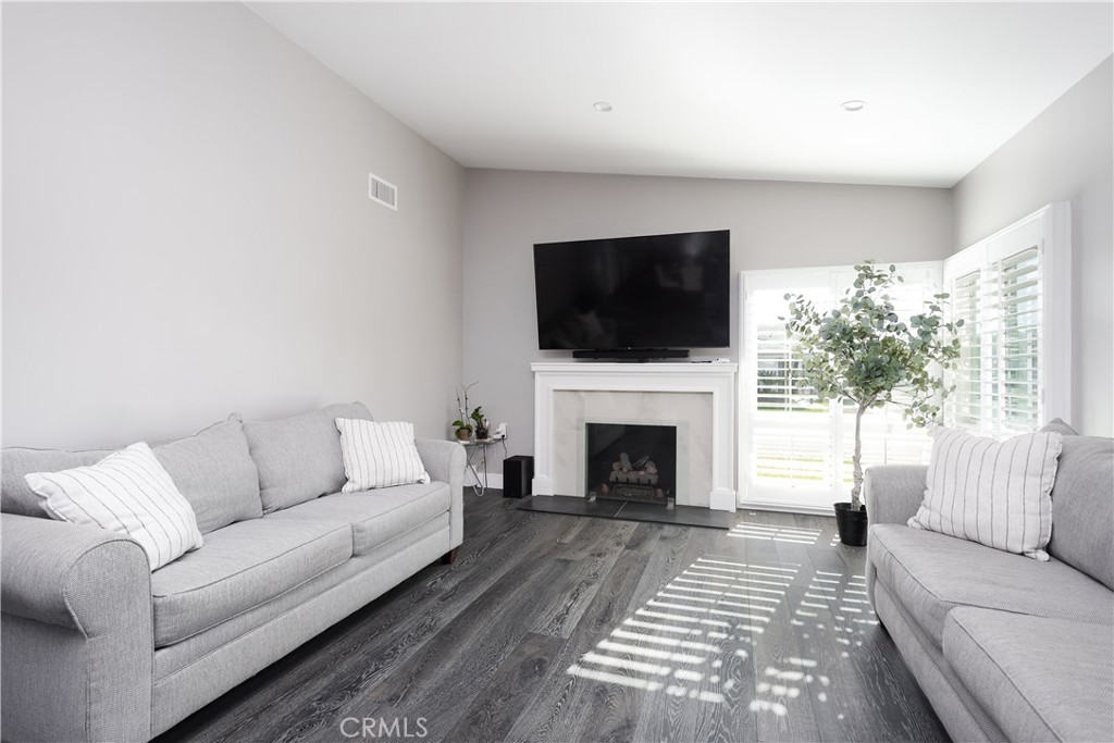 17523 S Catalina Avenue