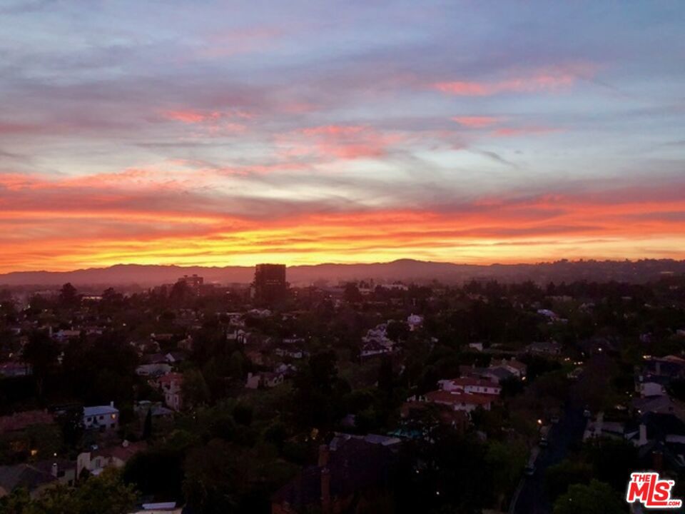 10501 Wilshire Boulevard 902