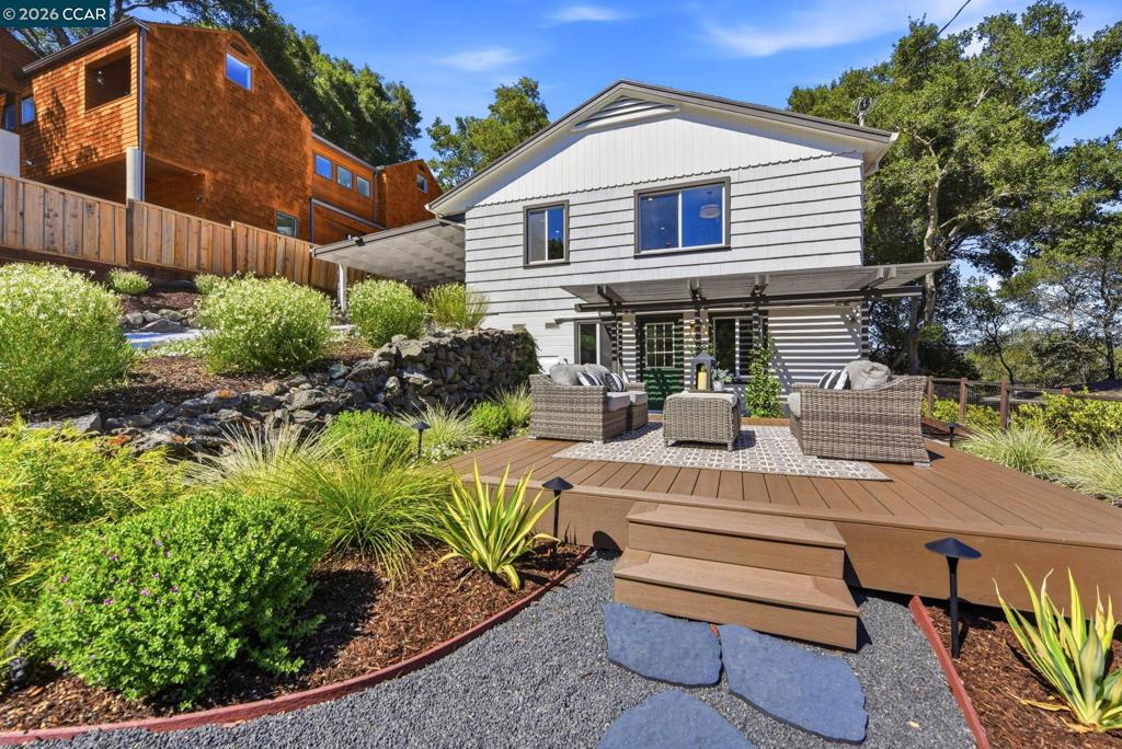 62 Claremont Ave