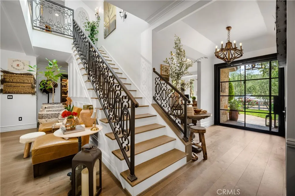 Hidden Hills, California 91302, United States, 5 Bedrooms Bedrooms, ,5 BathroomsBathrooms,Residential,Active,216365