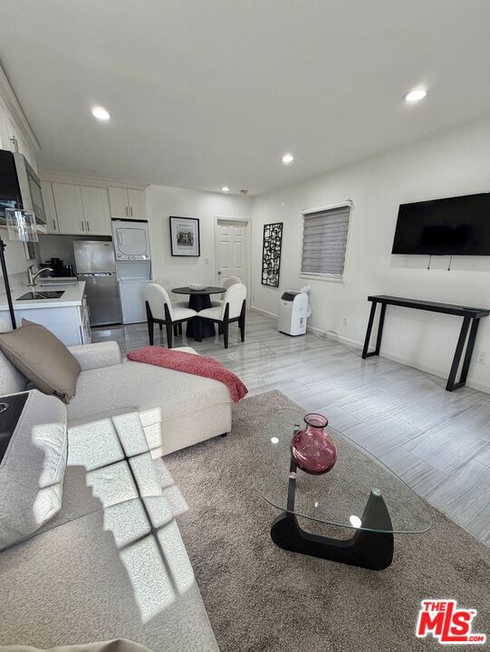 602 N Maple Drive 1/2 ADU