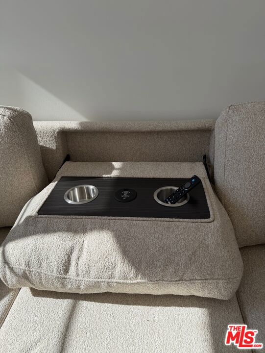 602 N Maple Drive 1/2 ADU