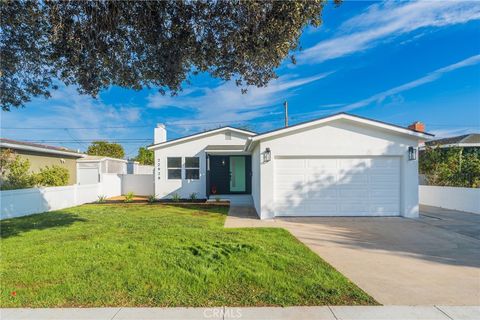 22928 Evalyn Torrance CA 90505