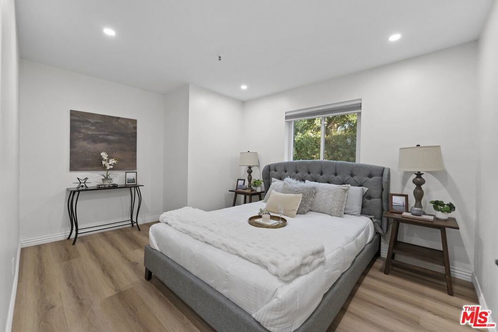 116 Marmion Way 9