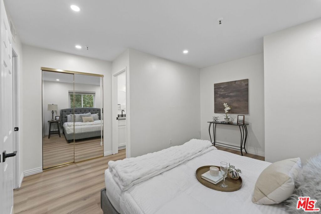 116 Marmion Way 9