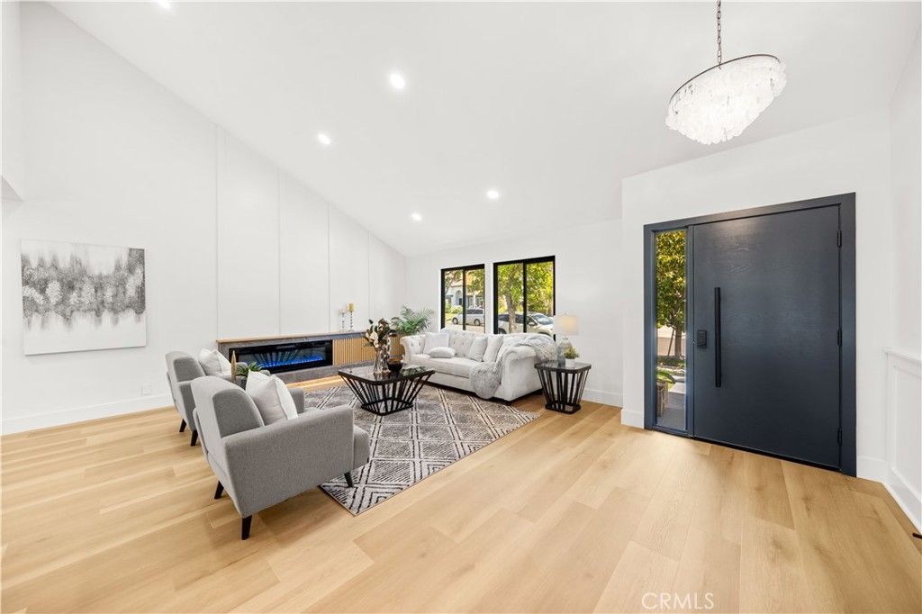 Photo of 25011 Mammoth Circle, Lake Forest, CA 92630 (MLS # TR26015537)