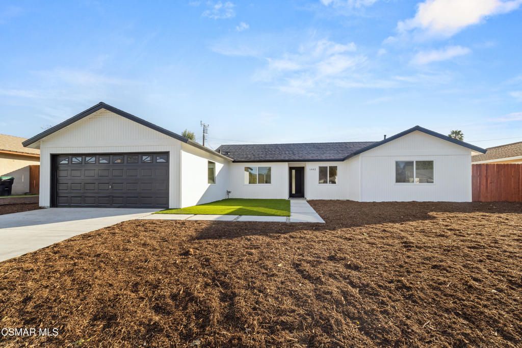 Photo of 1442 Sorrel Street, Simi Valley, CA 93065 (MLS # 226000077)