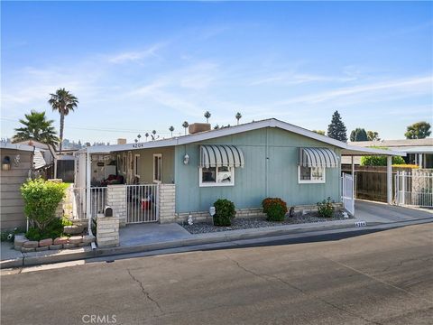 4204 King Arthur Ct Bakersfield CA 93301