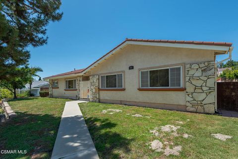 Photo of 8141 Woodlake Avenue, West Hills, CA 91304 (MLS # 226002001)
