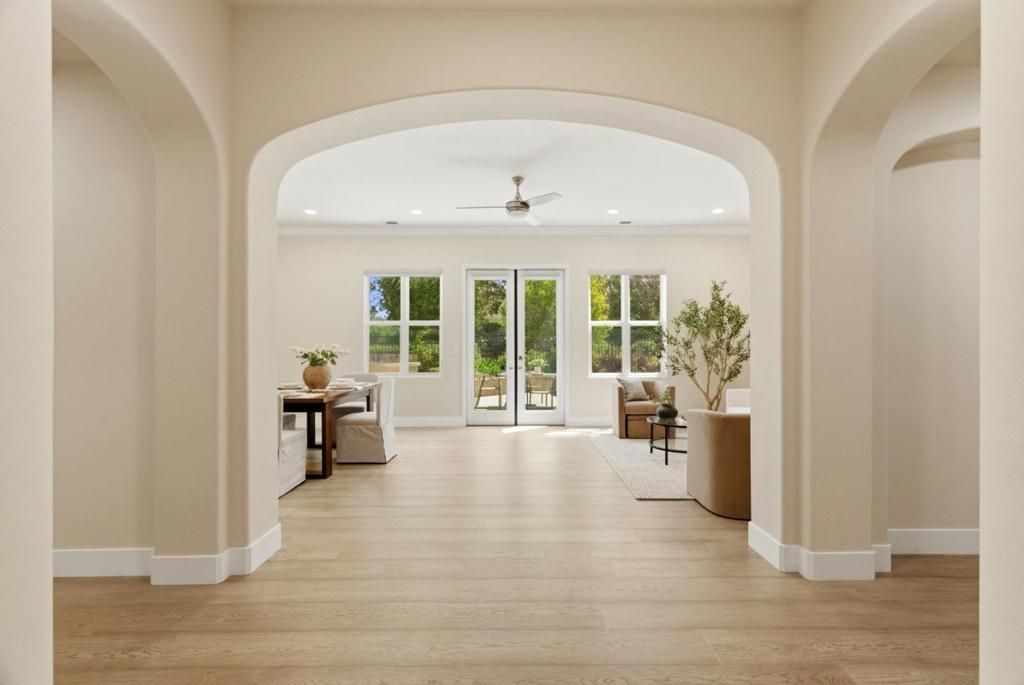 Photo of 2631 Club Drive, Gilroy, CA 95020 (MLS # ML82042989)