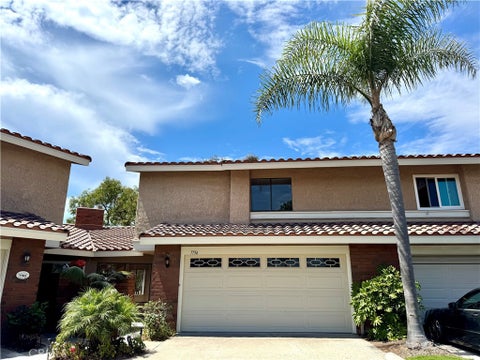 Photo of 7756 Sailboat Circle, Huntington Beach, CA 92648 (MLS # OC26204081)