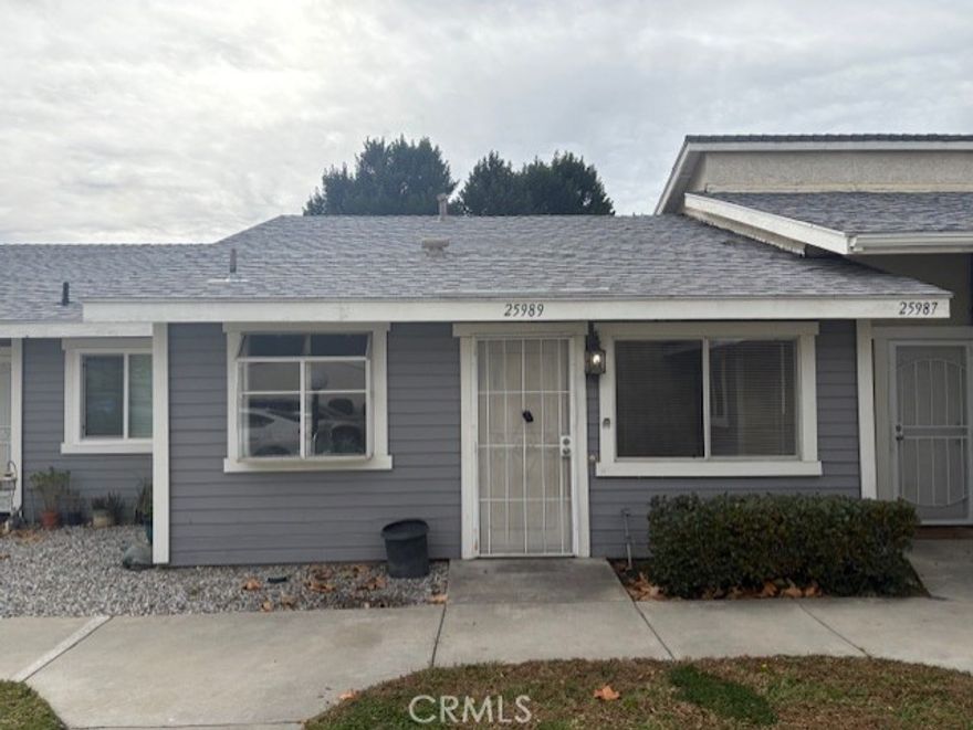 Turn key condo in the Dartmouth Arbors condo community.  Home features 2 bedrooms, 1 bathroom and 860 square feet of living space.  Indoor laundry room, tile floors though out, freshly painted interior, new mini blinds, ceiling fans though out.  Private back yard with covered patio.  Single car detached garage with opener.  Community pool, spa, and clubhouse.  HOA covers water, sewer, trash, fire insurance, exterior maintenance, and gardener.  This home is FHA approved.