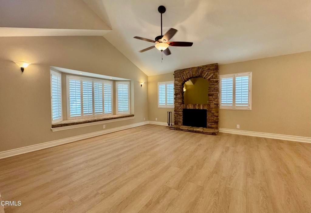 Photo of 71 Del Ray Circle, Thousand Oaks, CA 91362 (MLS # V1-34152)