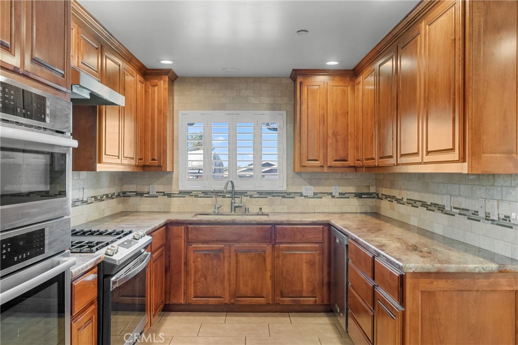 Town of El Moro(680) - Residential