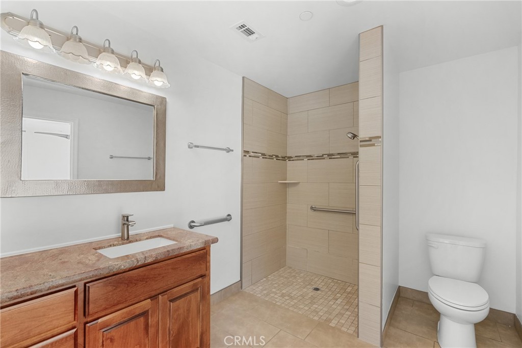 Town of El Moro(680) - Residential