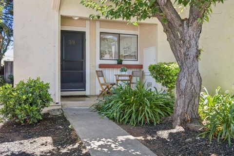 Photo of 260 W Dunne Avenue #39, Morgan Hill, CA 95037 (MLS # ML82053536)