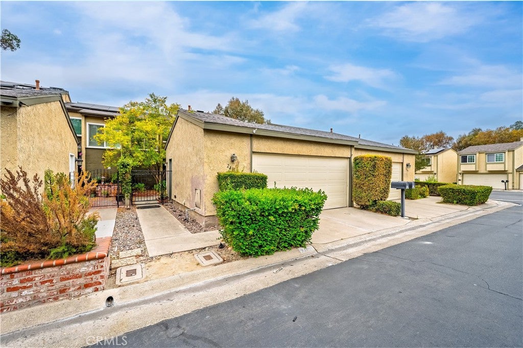 24612 Zena Court, Mission Viejo CA 92691 - Photo 1