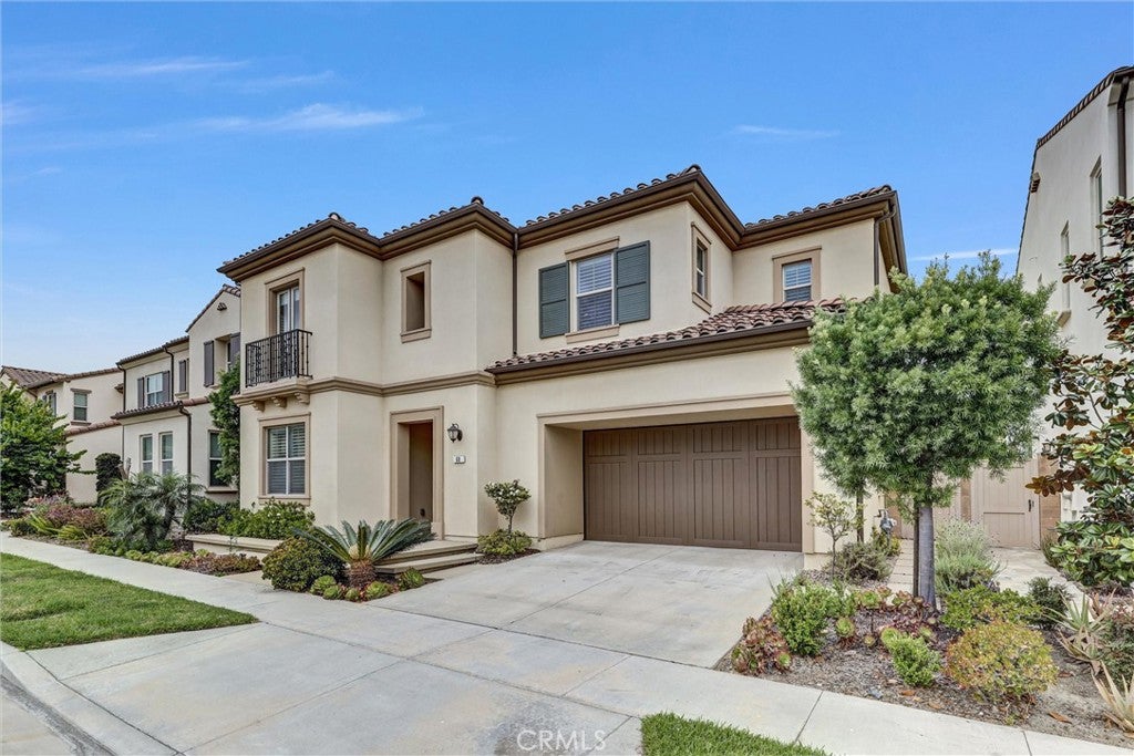68 Dublin, Irvine CA 92620