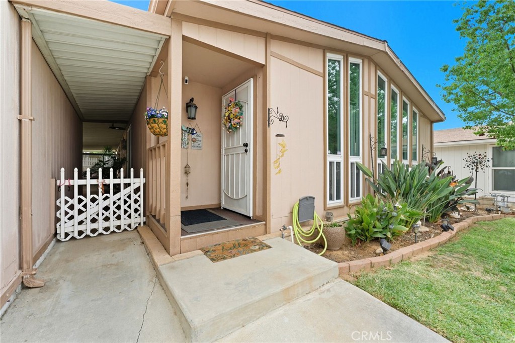 10961 Desert Lawn Drive 101