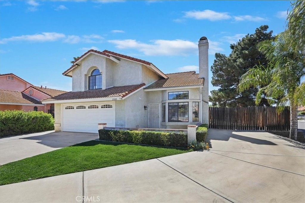 Photo of 27025 Rock Bluff Ave, Temecula, CA 92591 (MLS # SW26041737)