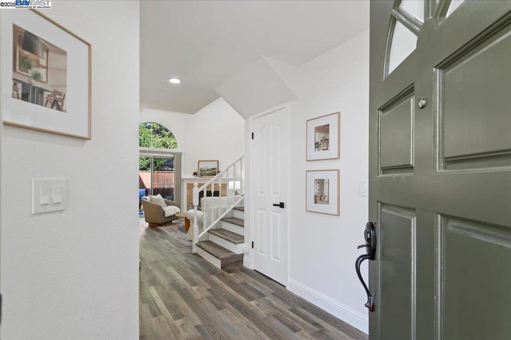 NEW CASTLE - Residential