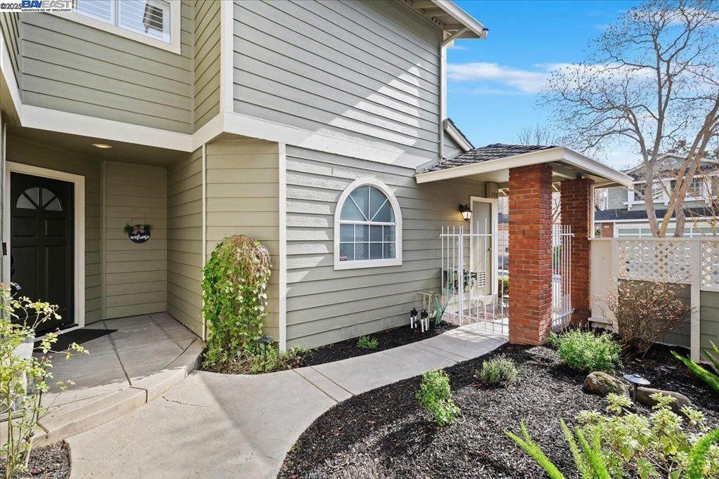 NEW CASTLE - Residential