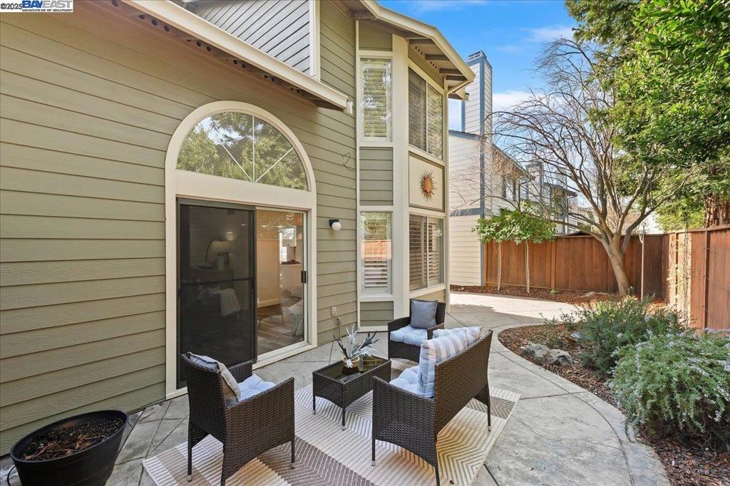 NEW CASTLE - Residential