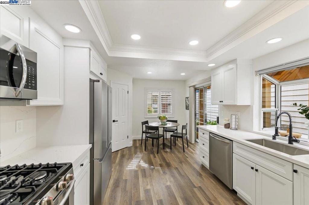 NEW CASTLE - Residential